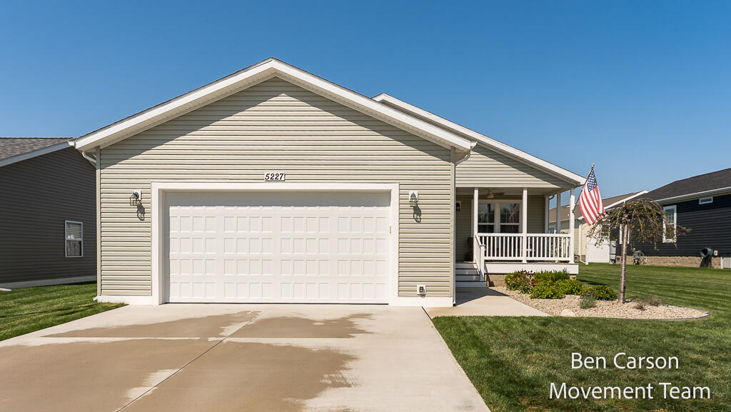 5227 Floral Wood Lane Property Photo 6