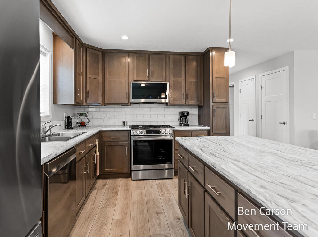 5227 Floral Wood Lane Property Photo 24