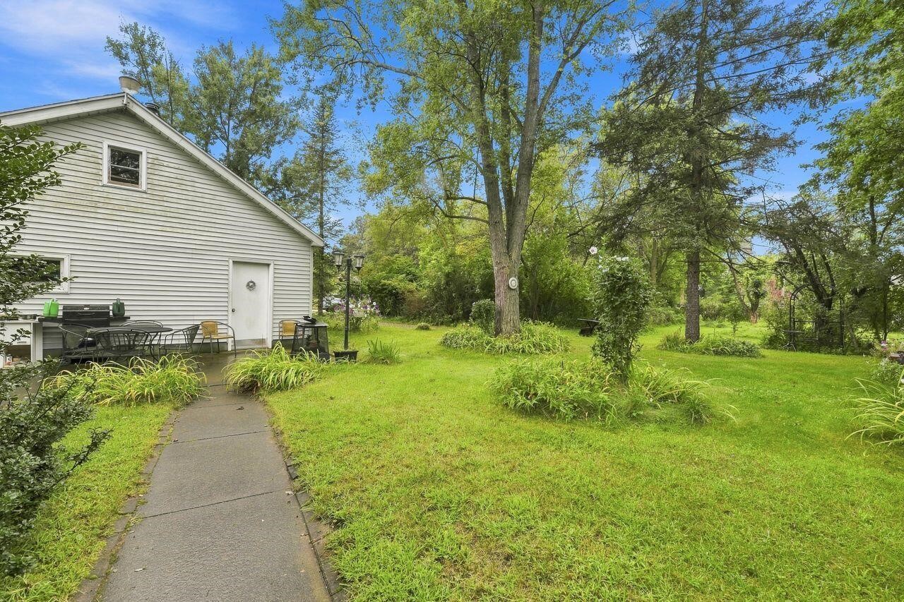 427 S Mayhew Street Property Photo 25