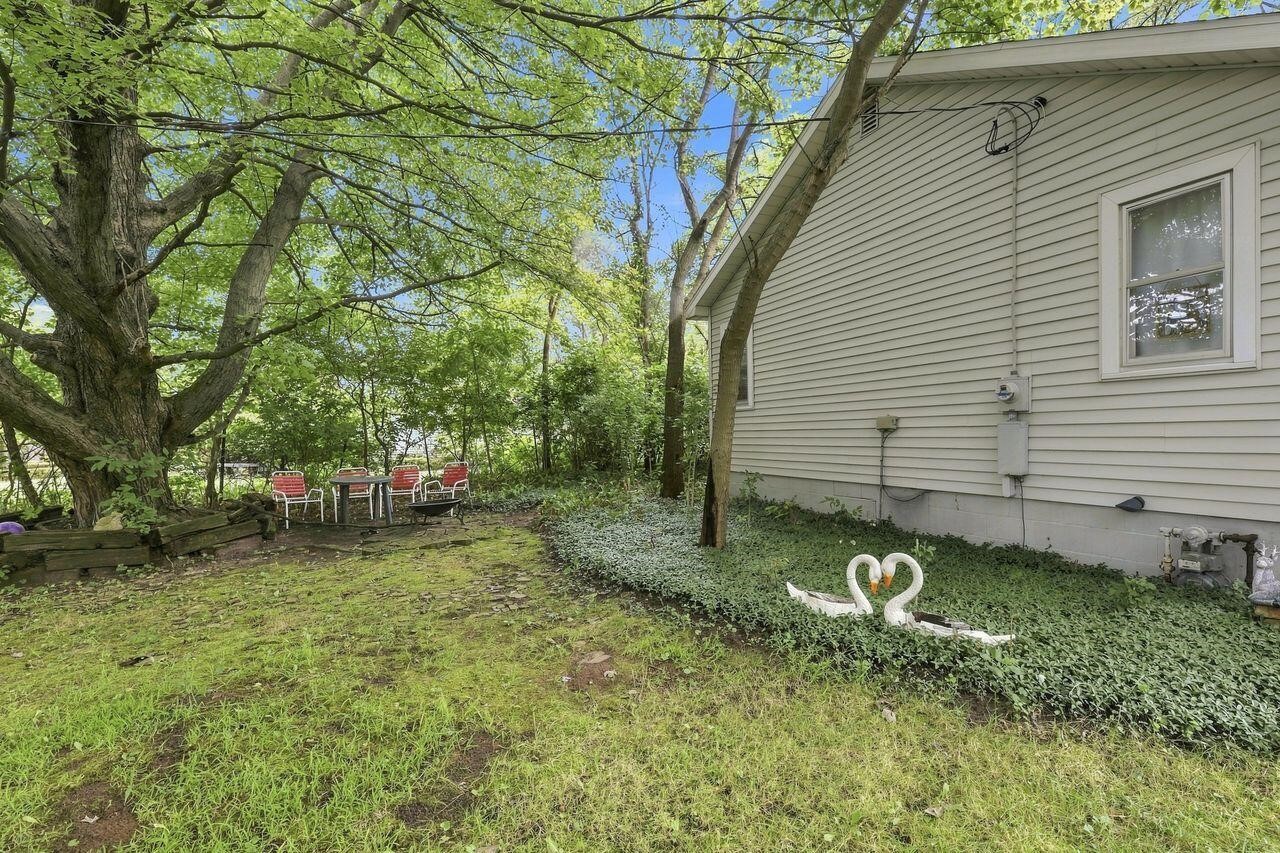 427 S Mayhew Street Property Photo 27