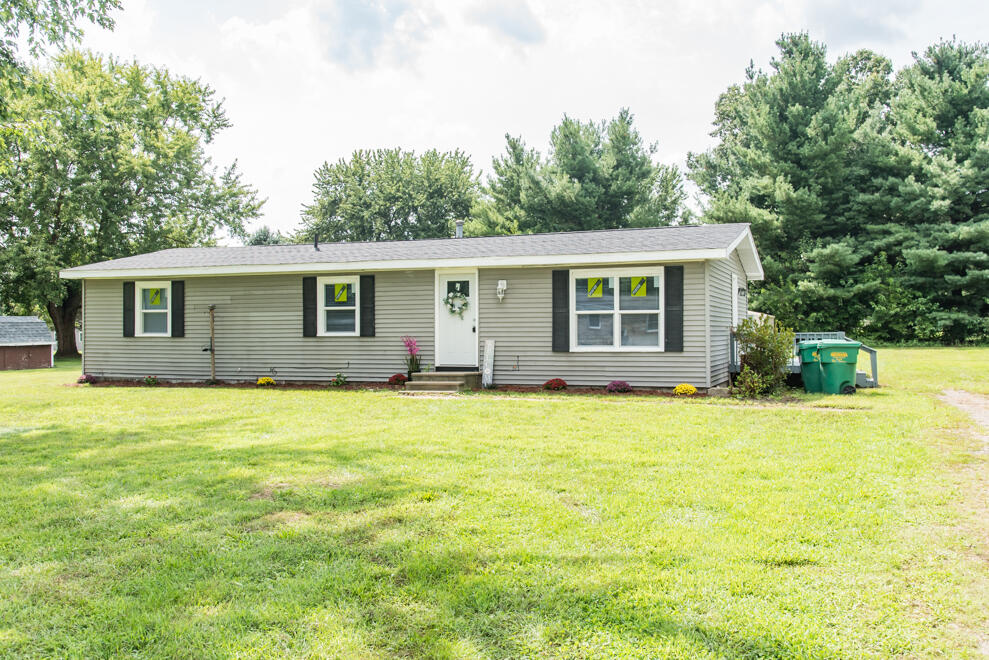 58048 Carman Drive Property Photo 1