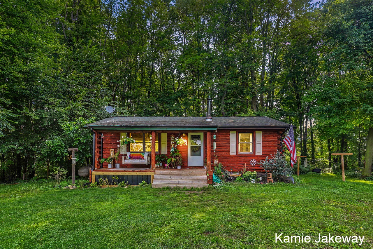 10481 Brown Road Property Photo 1
