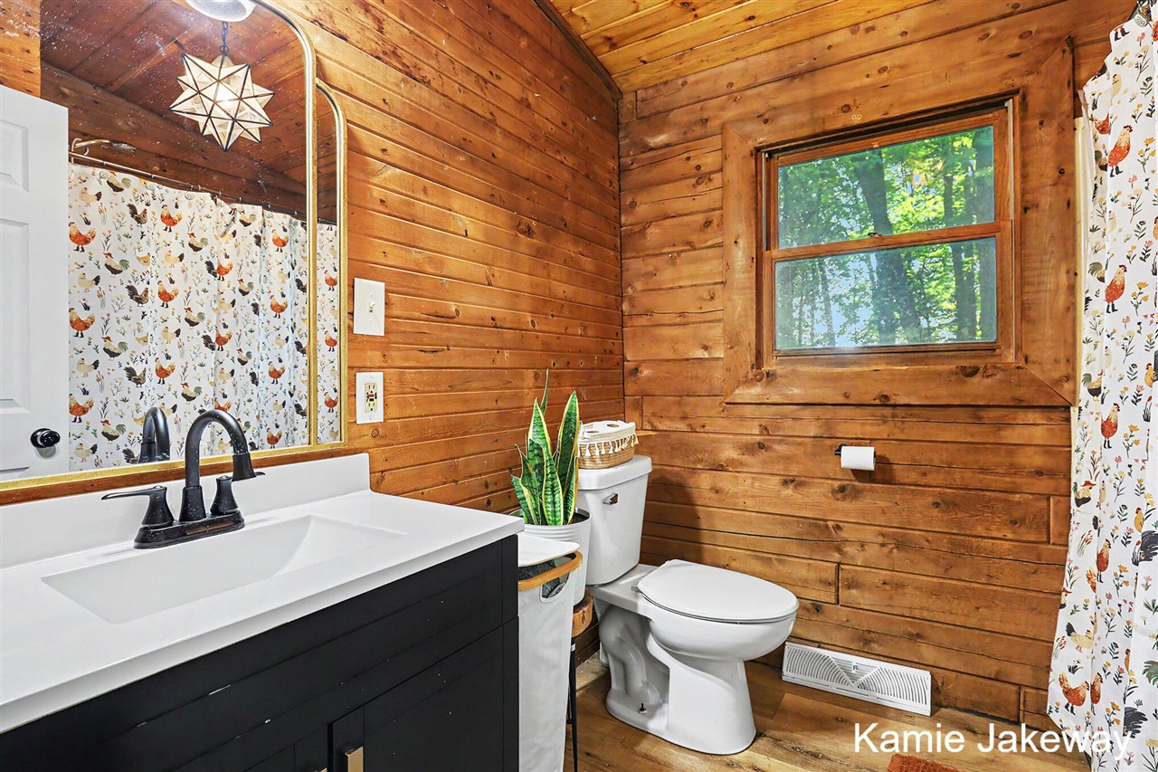 10481 Brown Road Property Photo 13