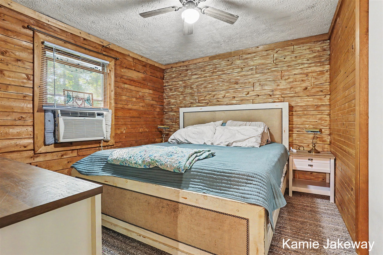 10481 Brown Road Property Photo 14
