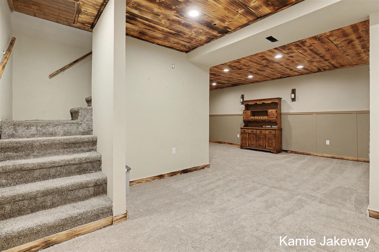 10481 Brown Road Property Photo 16