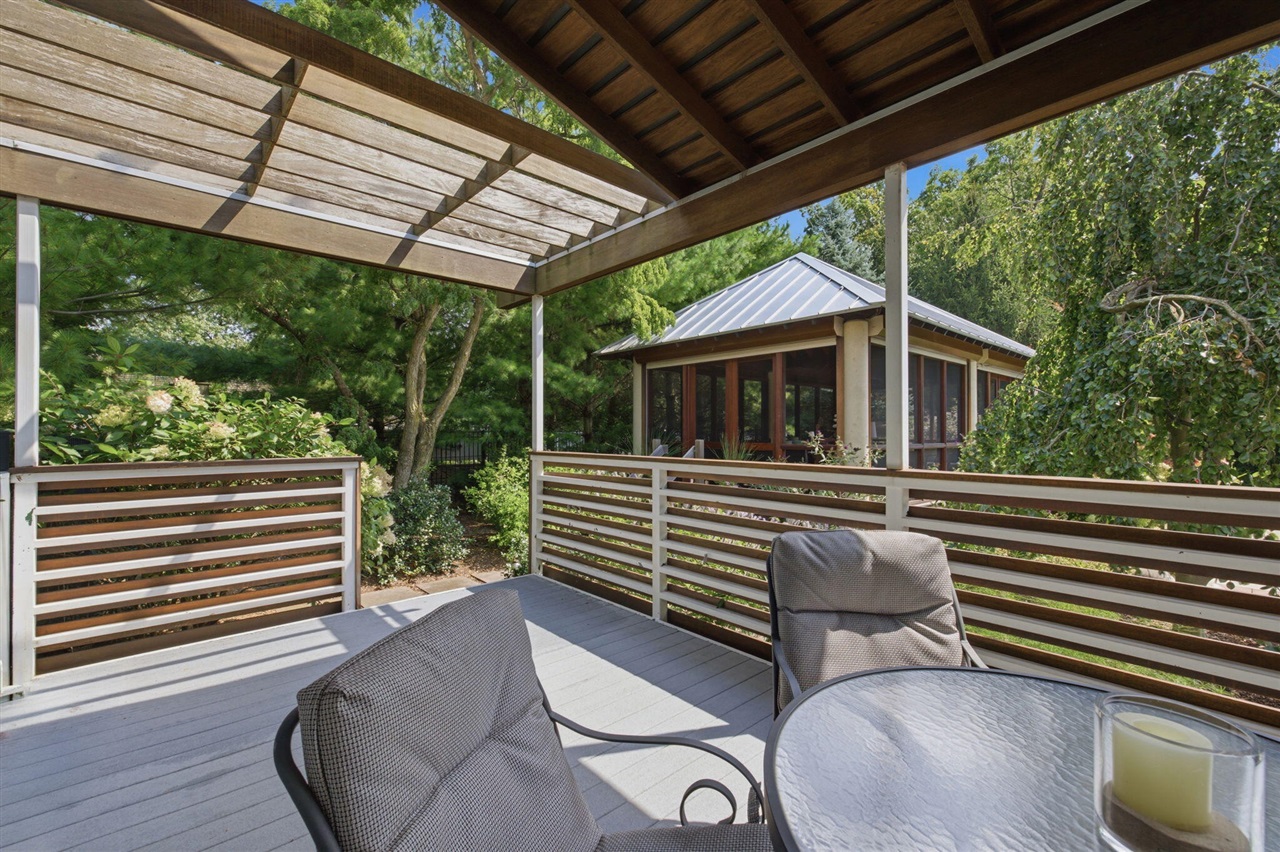 51108 Lake Park Drive Property Photo 15