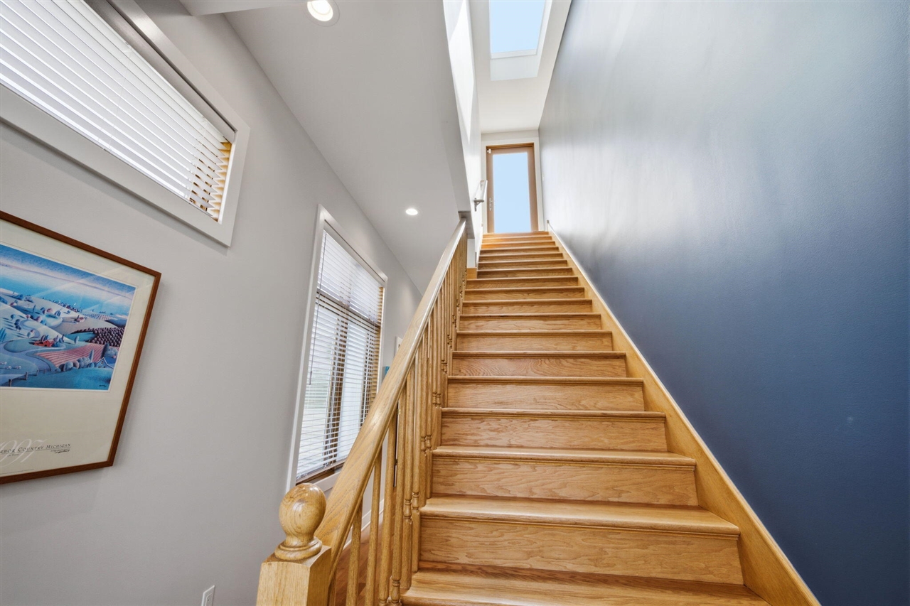51108 Lake Park Drive Property Photo 40