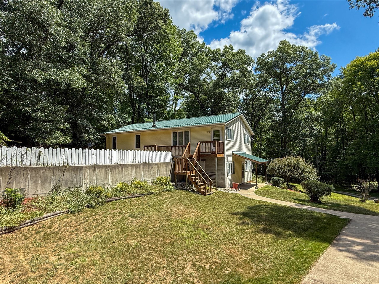 7017 Elm Avenue Property Photo 1