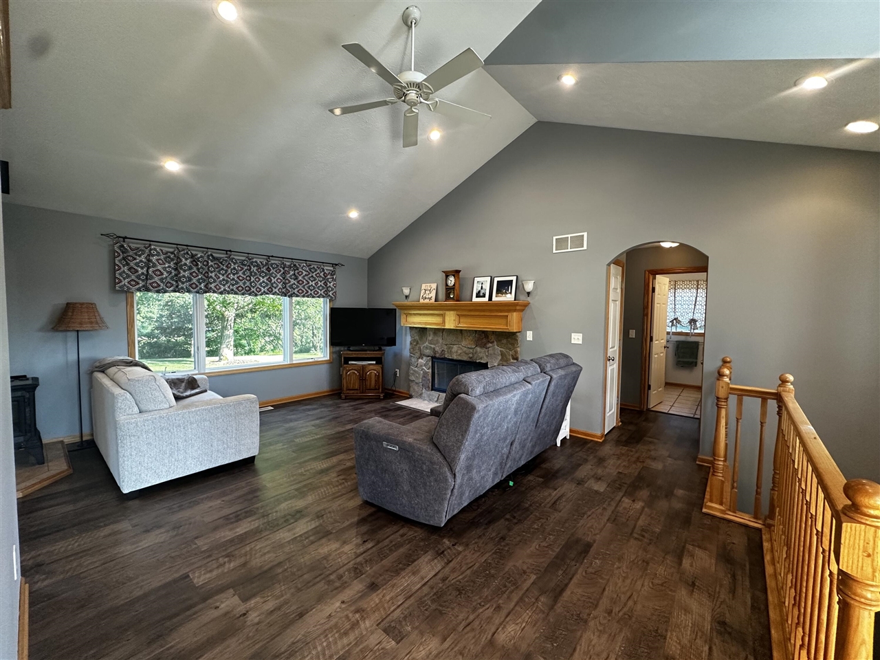 5752 Windsong Drive Property Photo 10