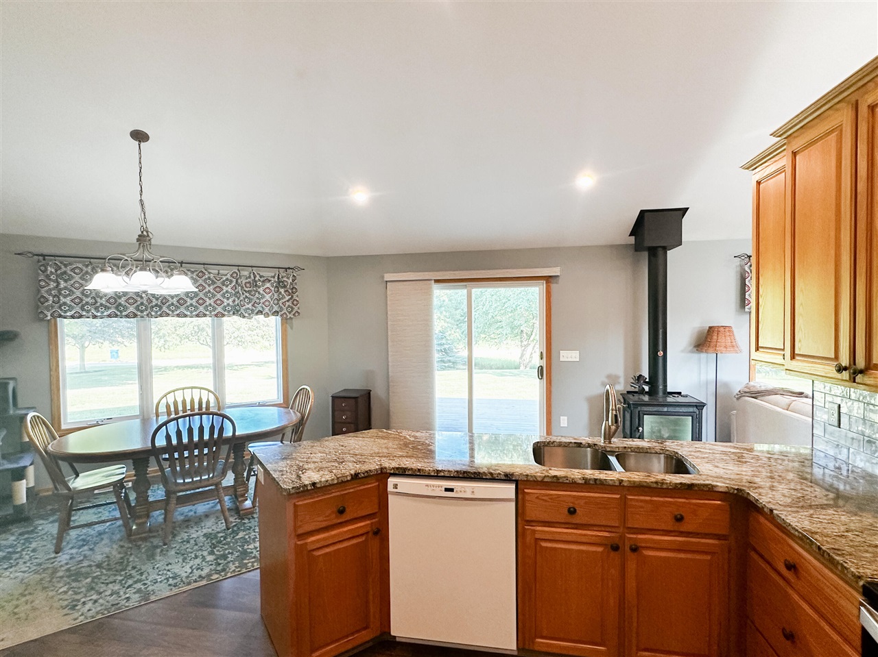 5752 Windsong Drive Property Photo 12