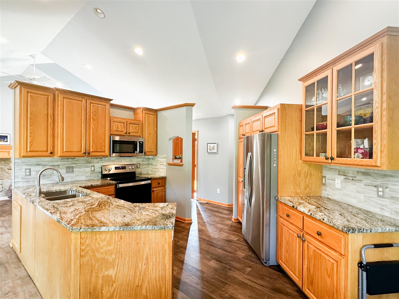 5752 Windsong Drive Property Photo 13