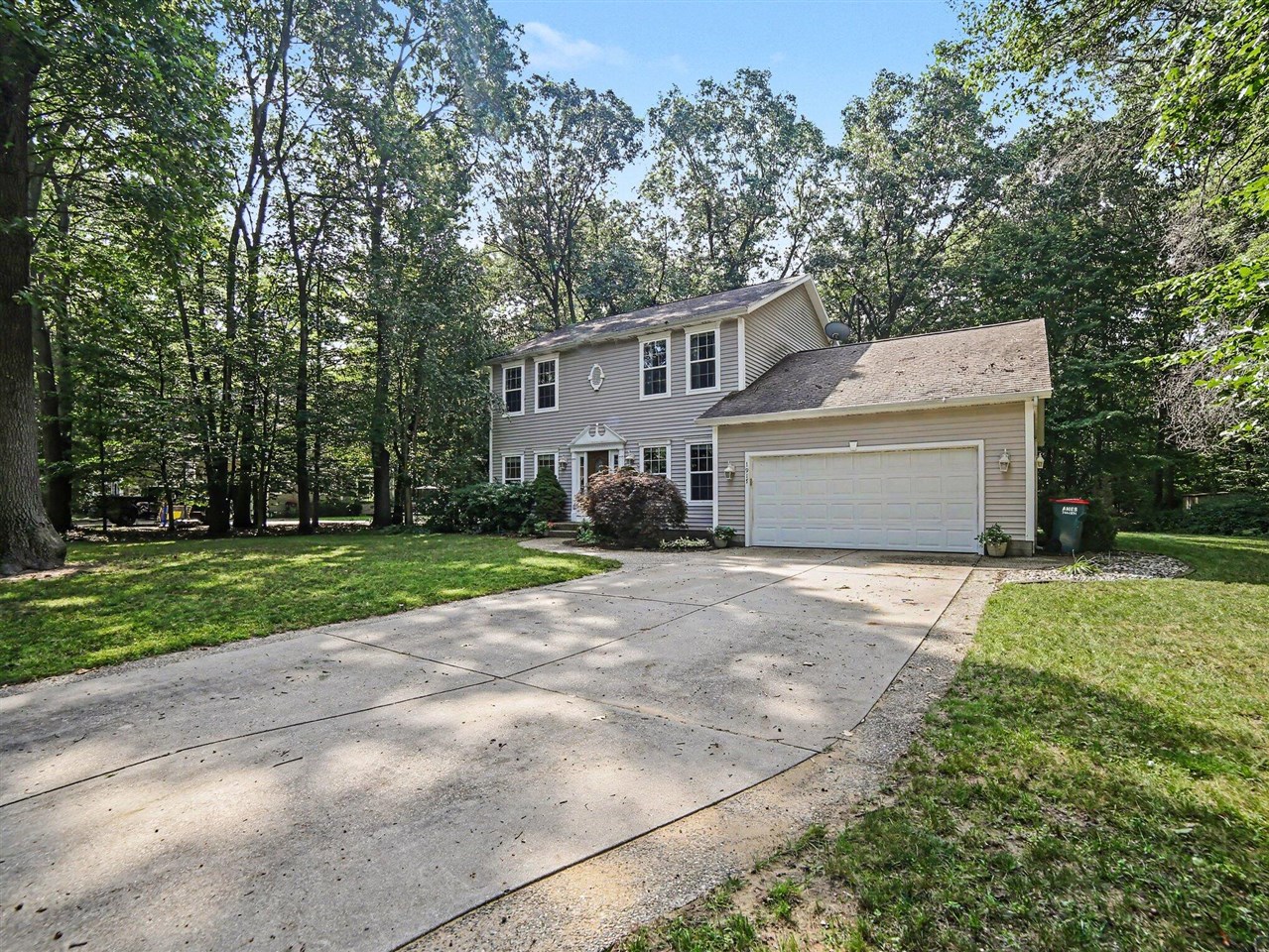 1917 Dykstra Road Property Photo 5