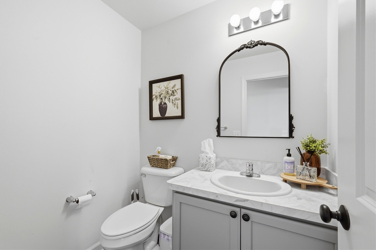10282 High Meadow Property Photo 5