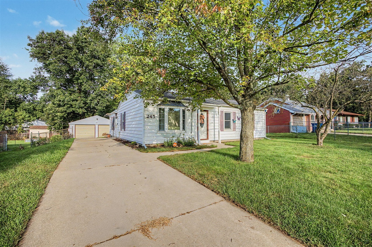 245 Redner Avenue Property Photo 1