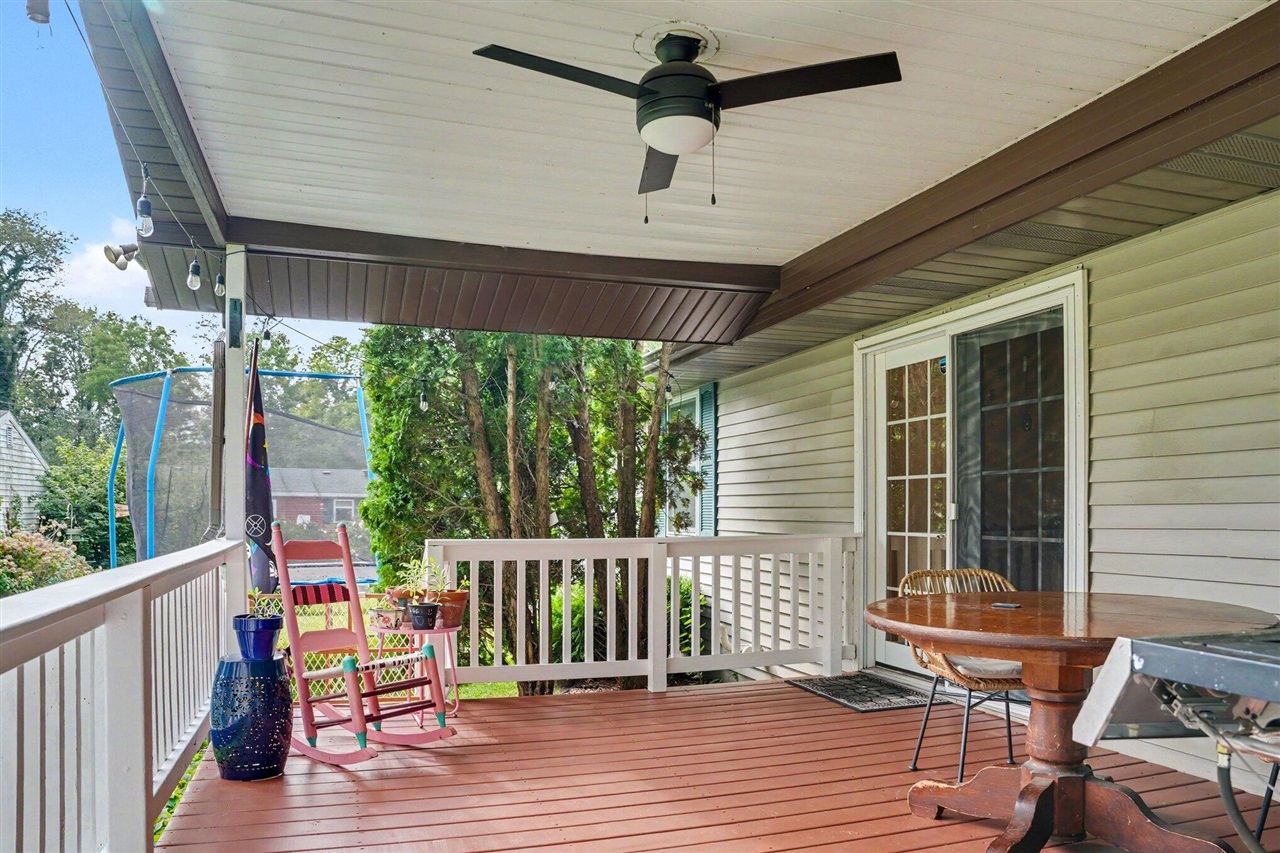 165 W Monroe Street Property Photo 25