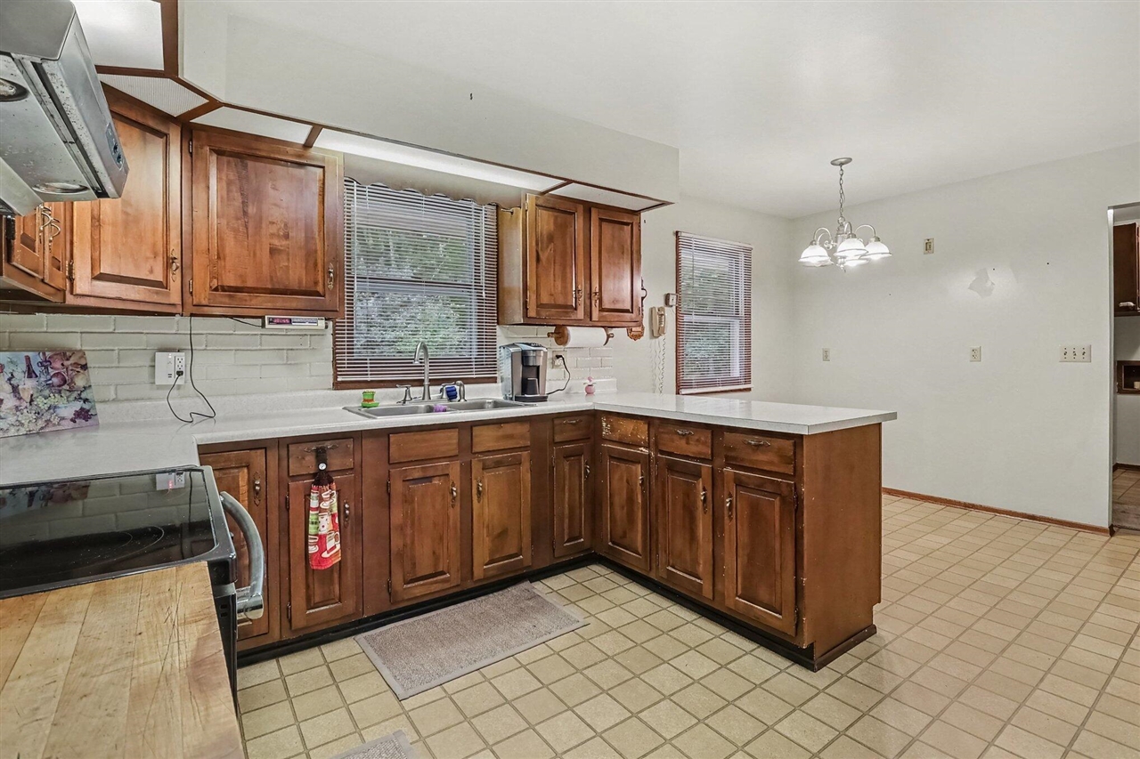 3435 Lindeman Road Property Photo 12