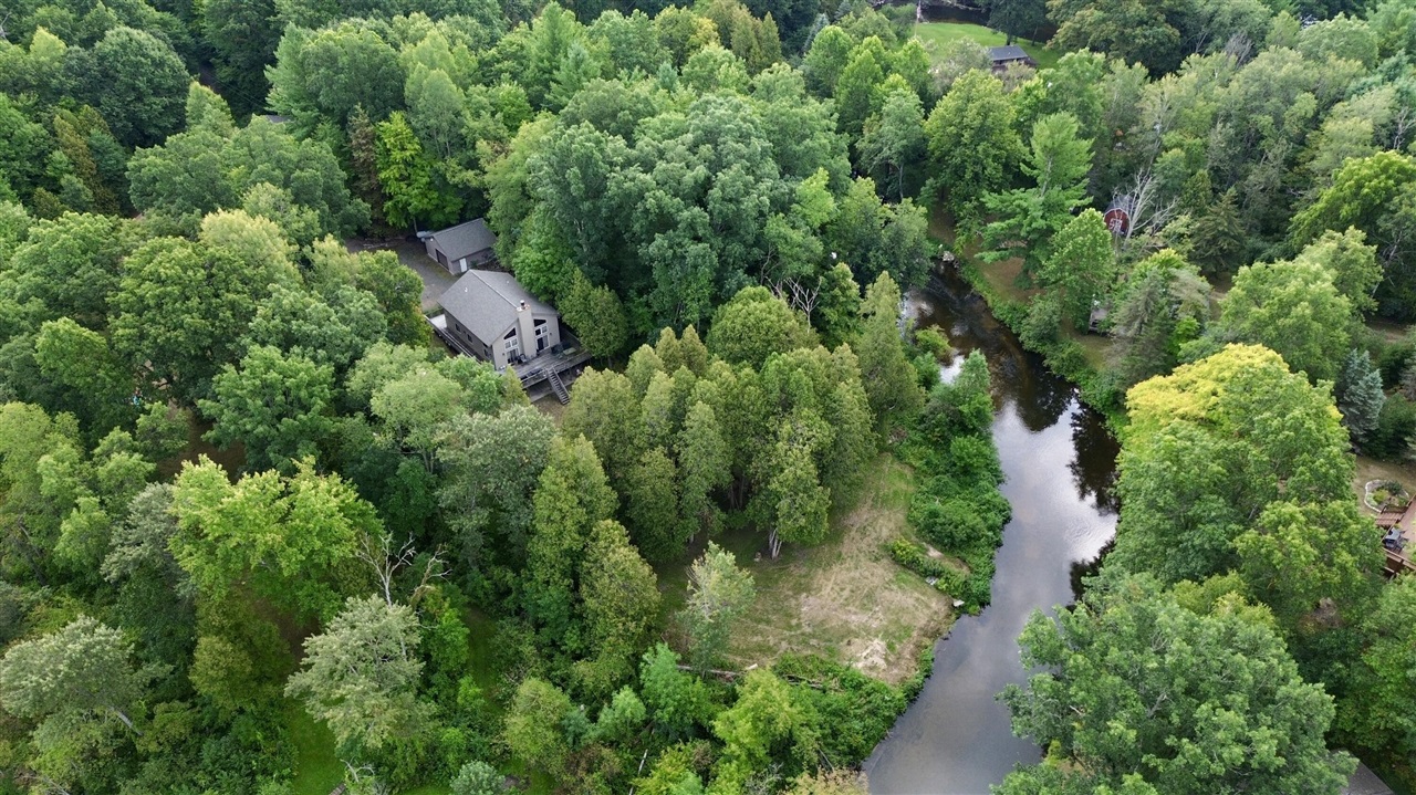 5797 S Woods Road Property Photo 1