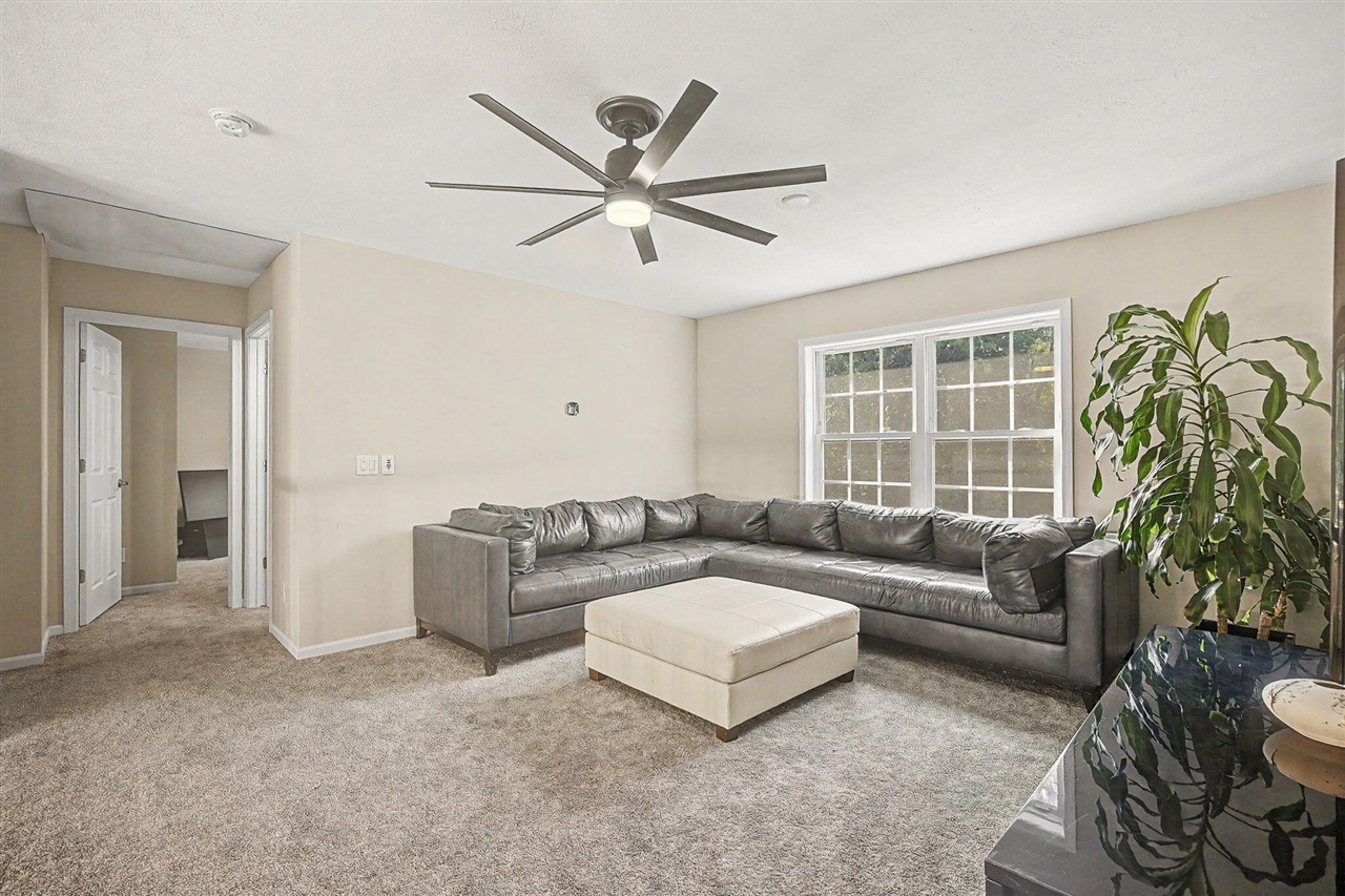8195 Frie Avenue Property Photo 29