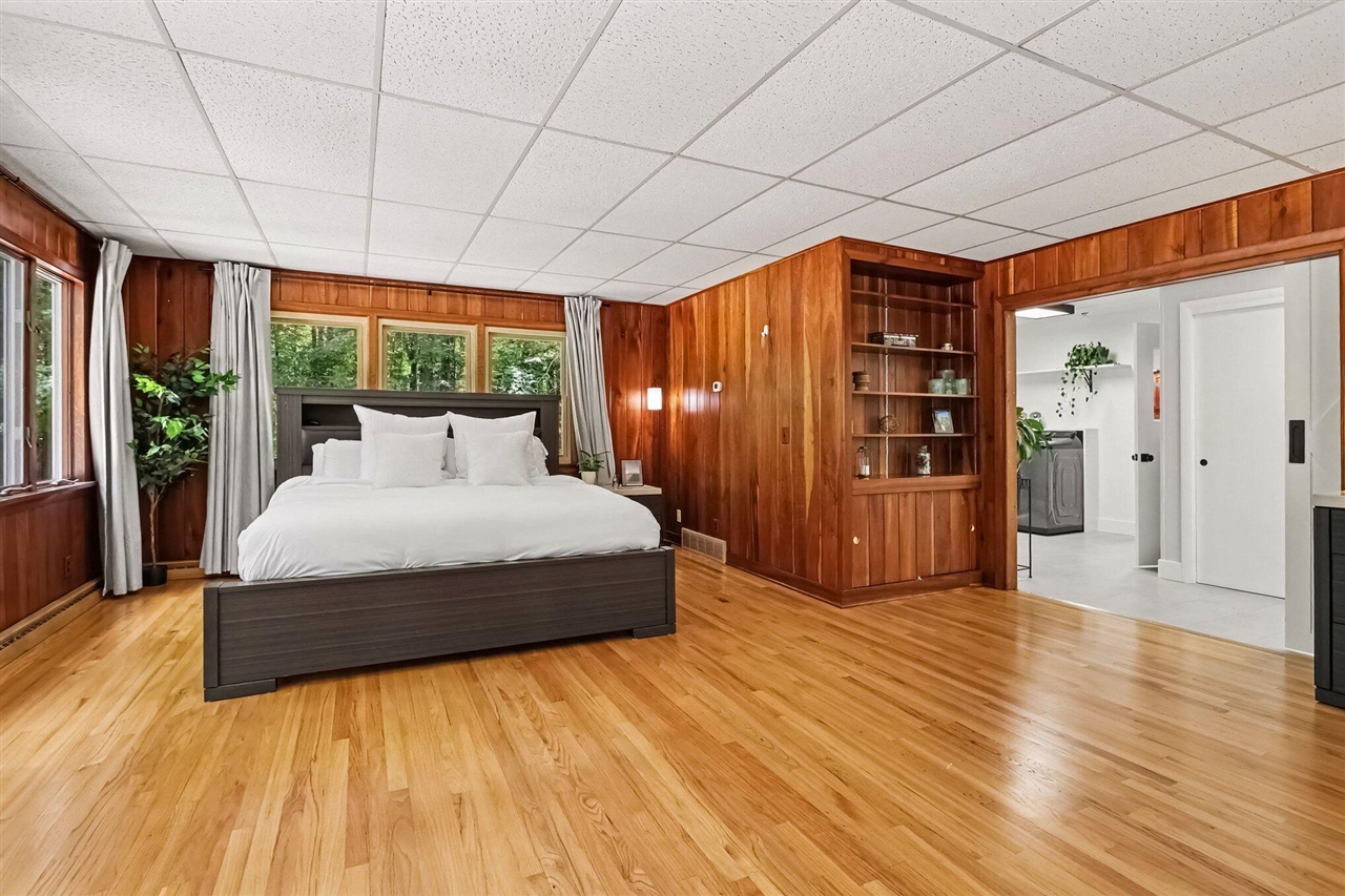 12537 S Wolcott Avenue Property Photo 8