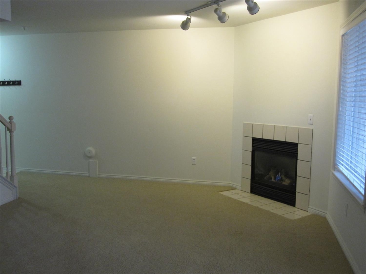 3055 Barclay Way Property Photo 3