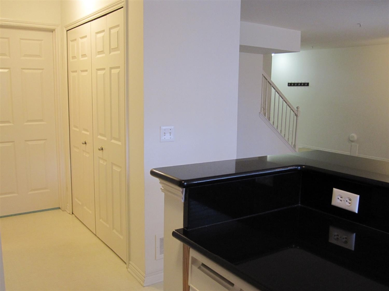 3055 Barclay Way Property Photo 6