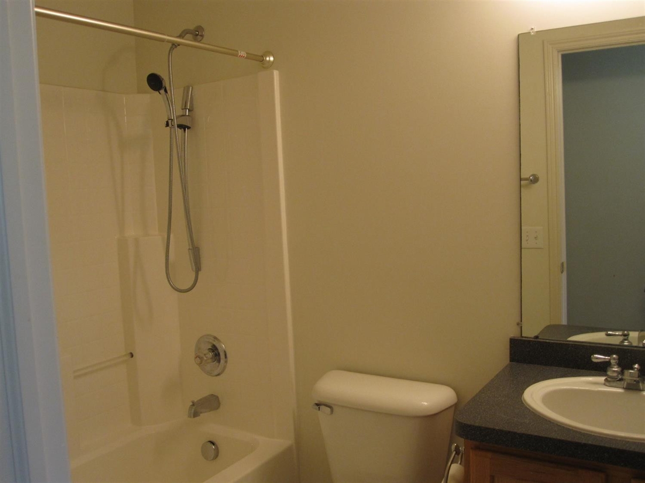 3055 Barclay Way Property Photo 9