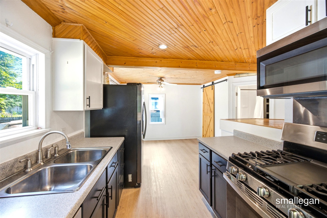 37 Walter Street Property Photo 6