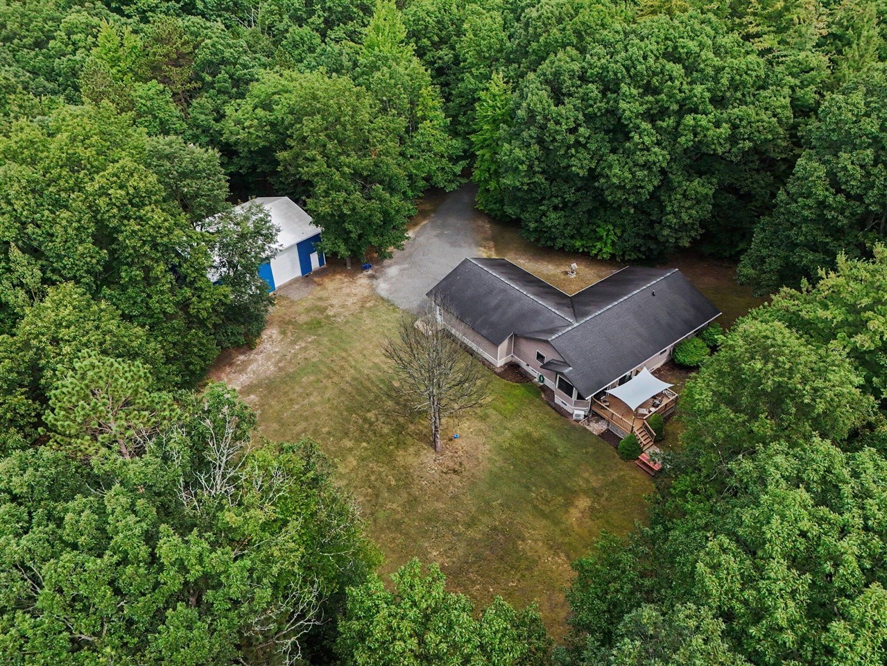 3823 N Sherman Road Property Photo 1