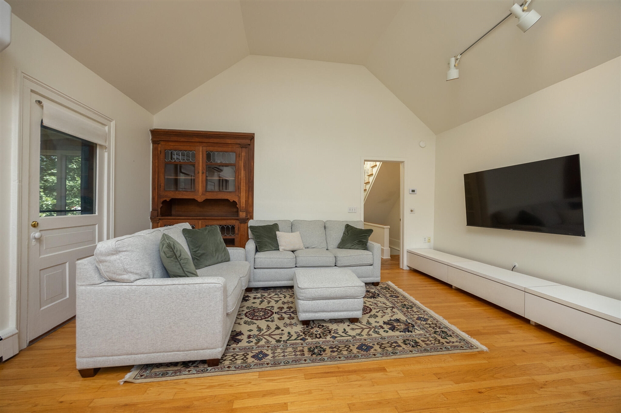 318 Ann Arbor Street Property Photo 11