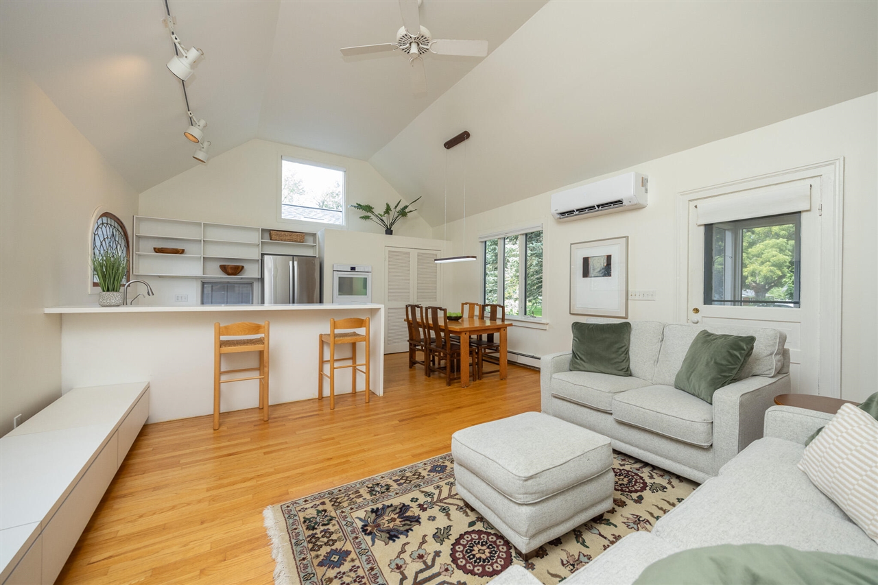 318 Ann Arbor Street Property Photo 12