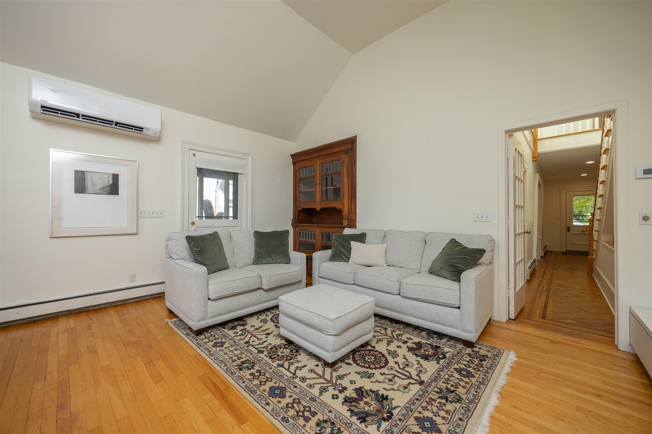 318 Ann Arbor Street Property Photo 14