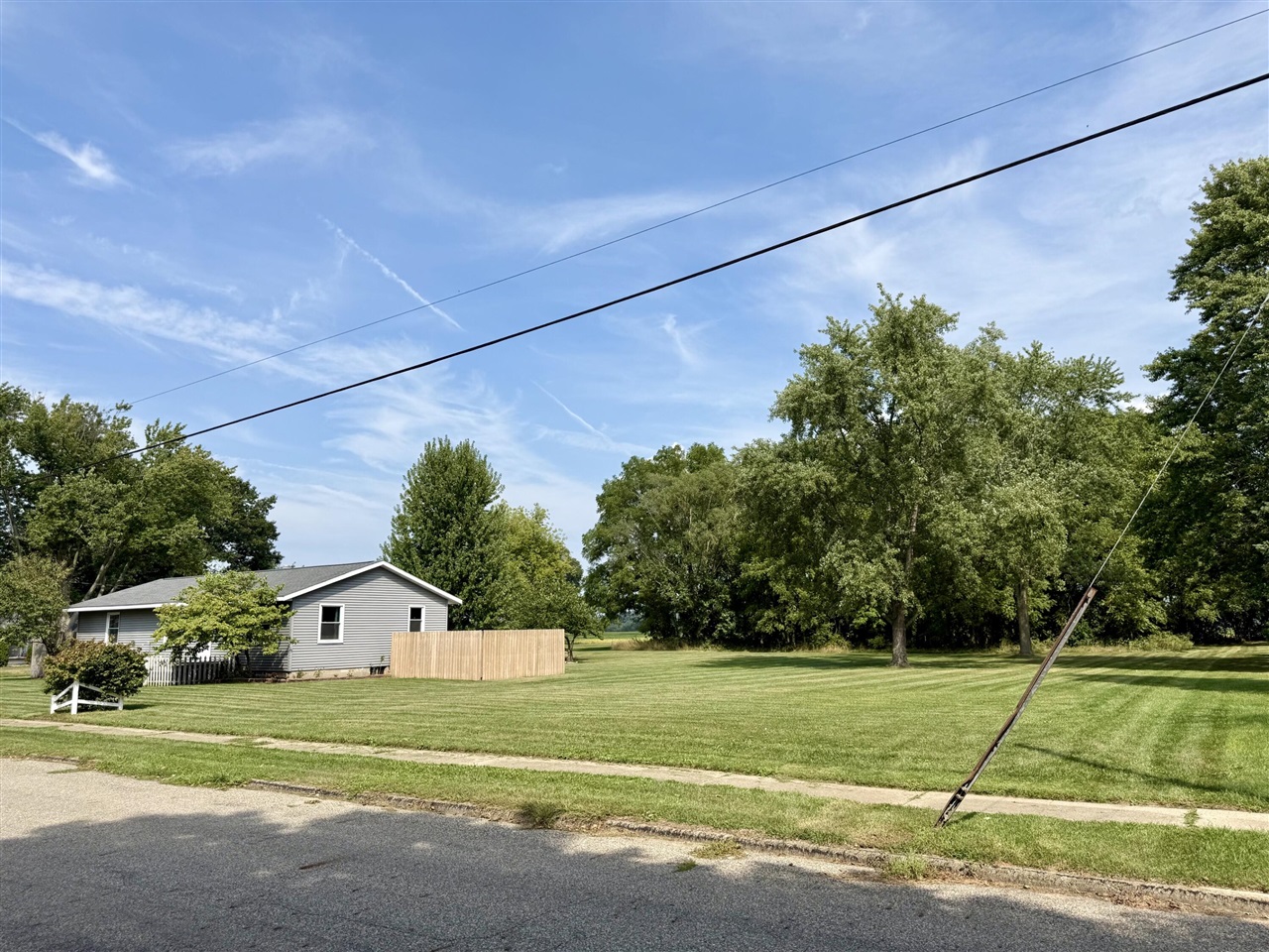 240 Sherman Street Property Photo 1