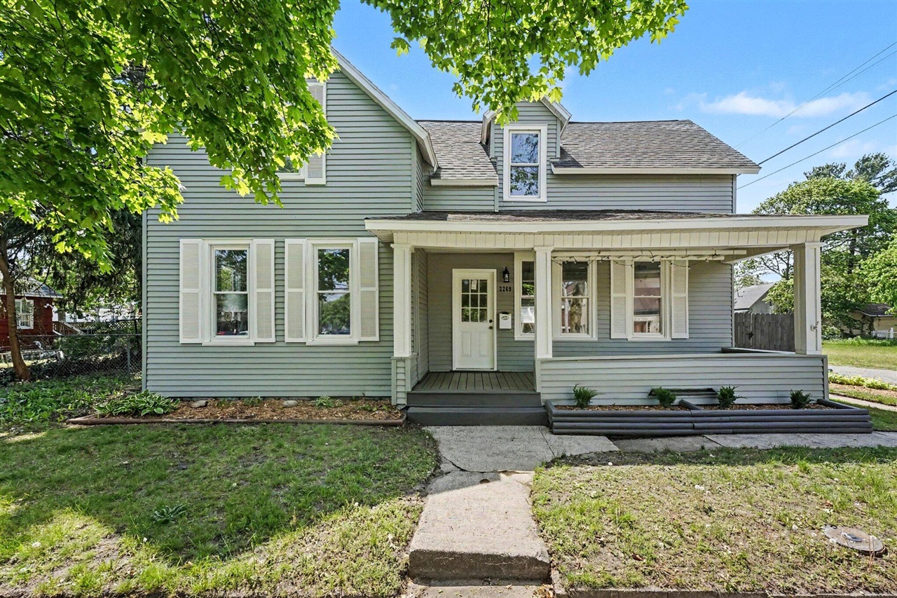 2269 Denmark Street Property Photo 1