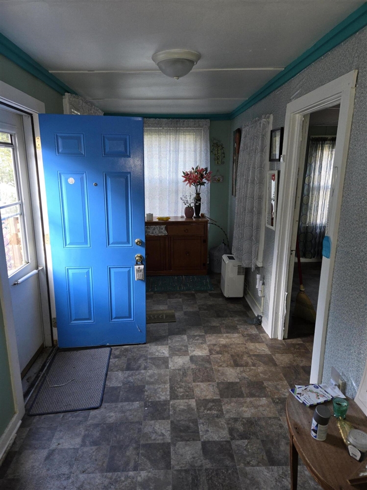 113 E Unity Drive Property Photo 6