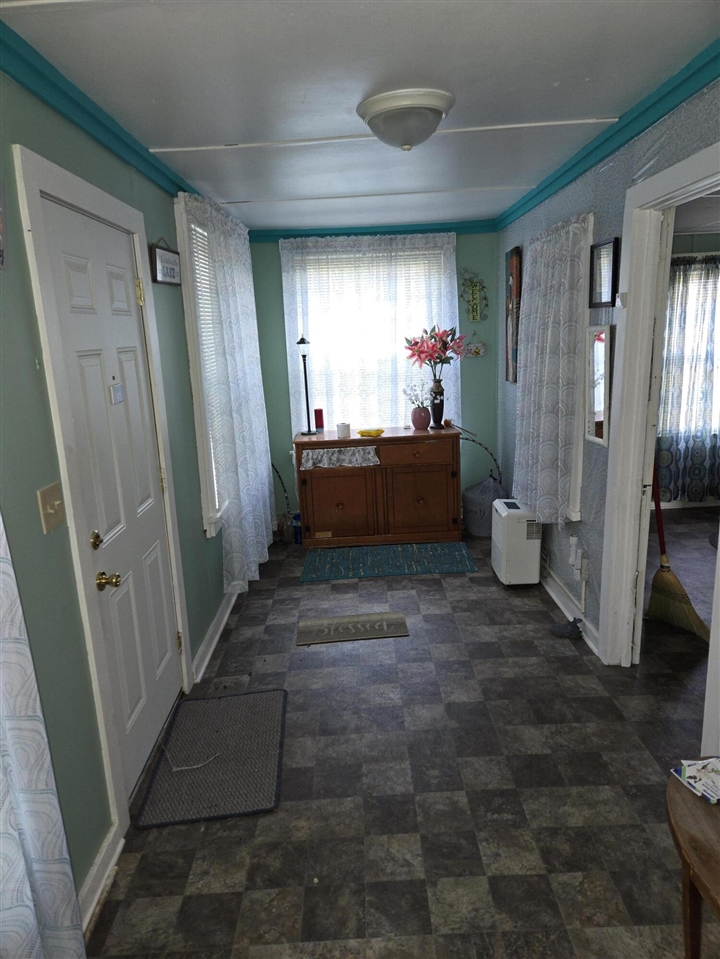 113 E Unity Drive Property Photo 7