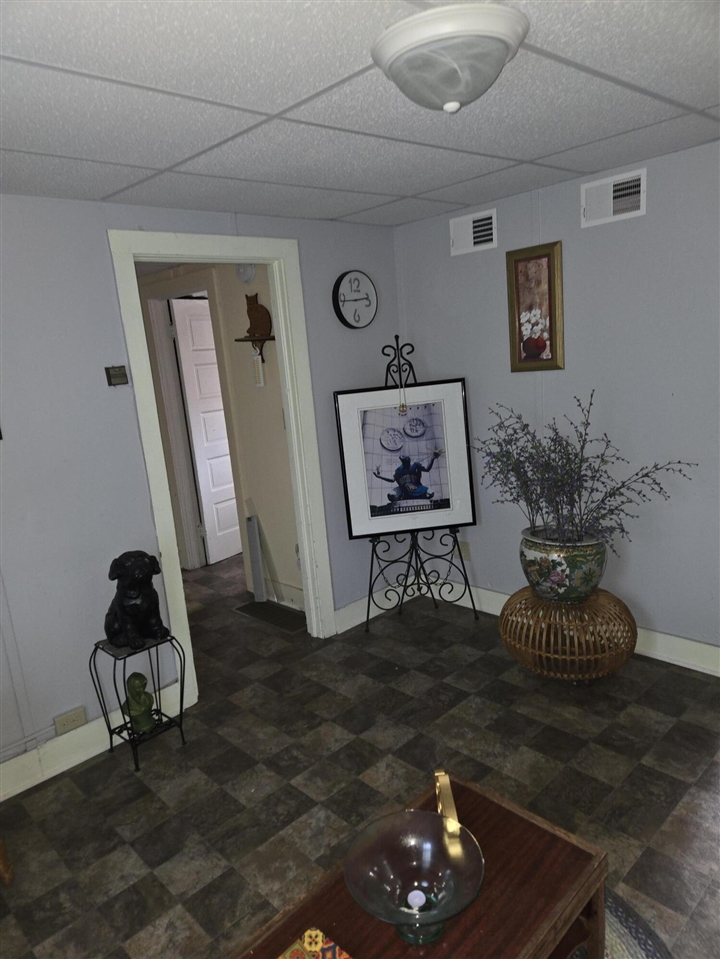 113 E Unity Drive Property Photo 9