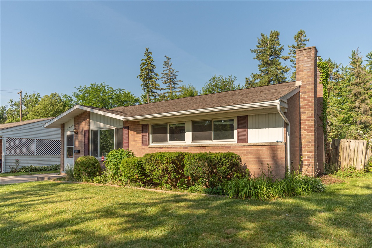 622 Rosemont Avenue Property Photo 1