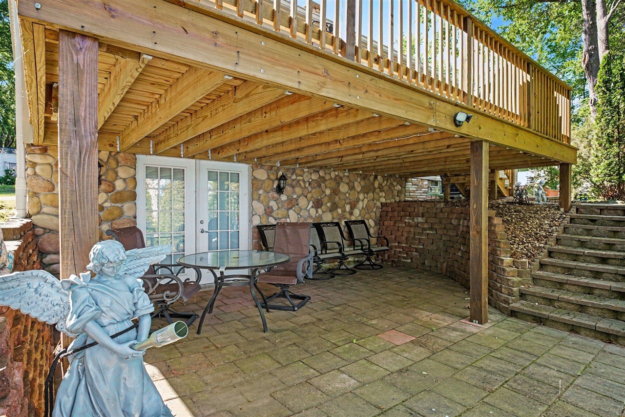 14516 Lilly Lake Drive Property Photo 31