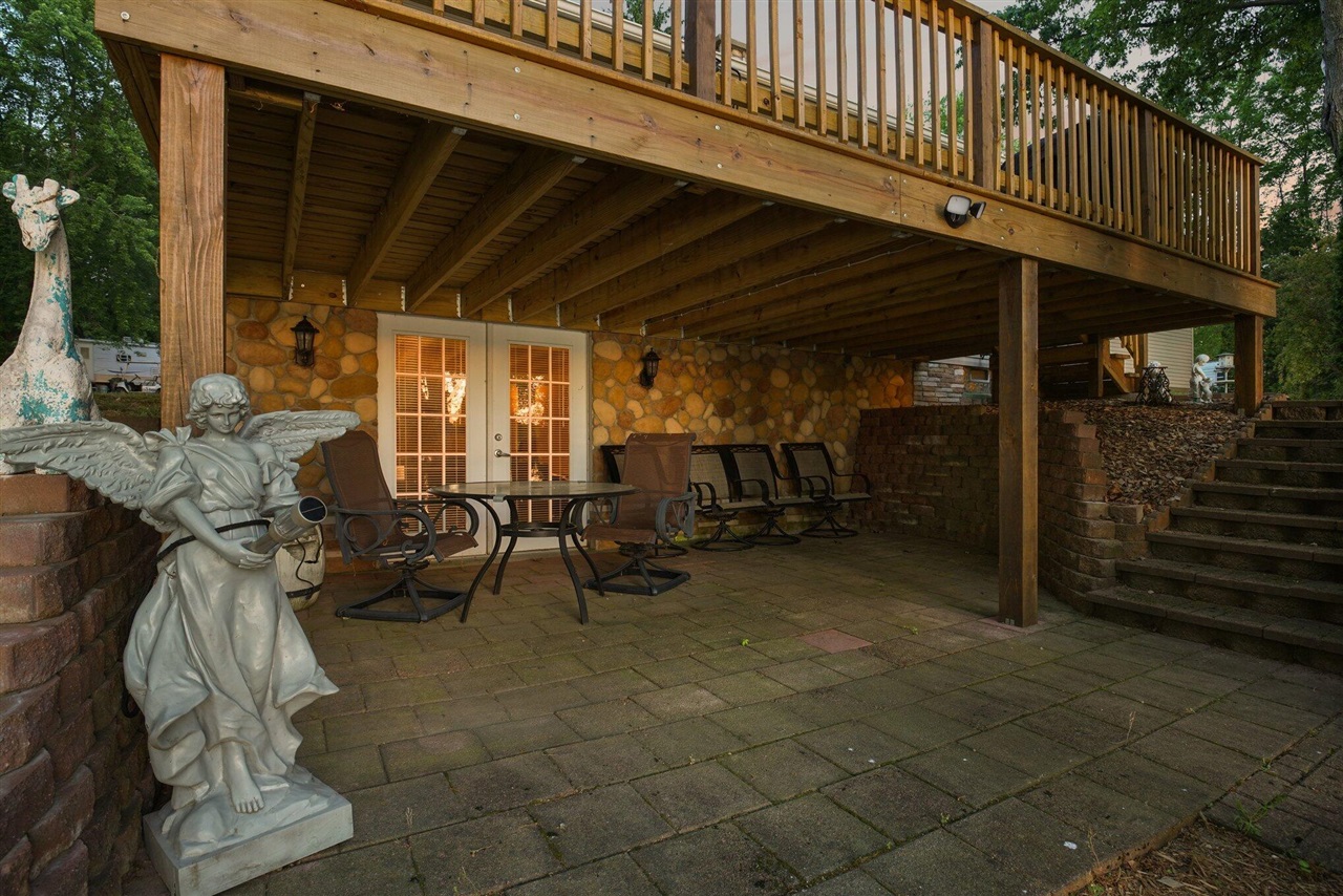 14516 Lilly Lake Drive Property Photo 39