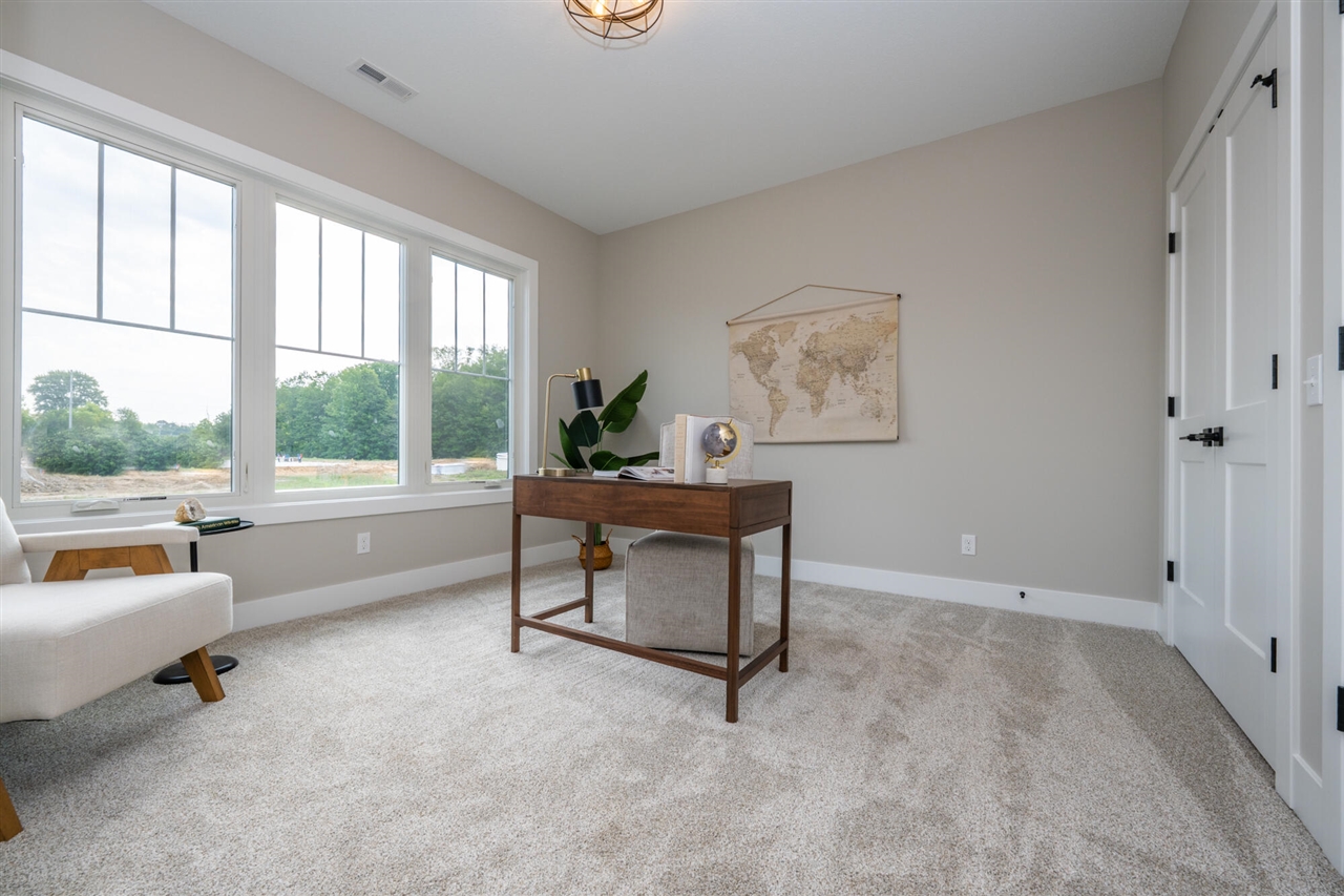 3664 Katherine Lane Property Photo 5