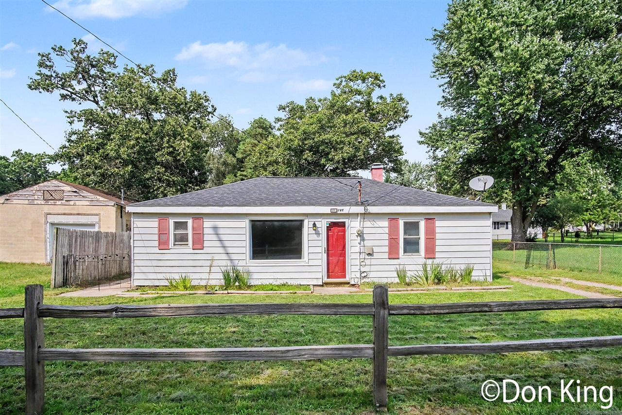 3717 Ivy Drive Property Photo 1