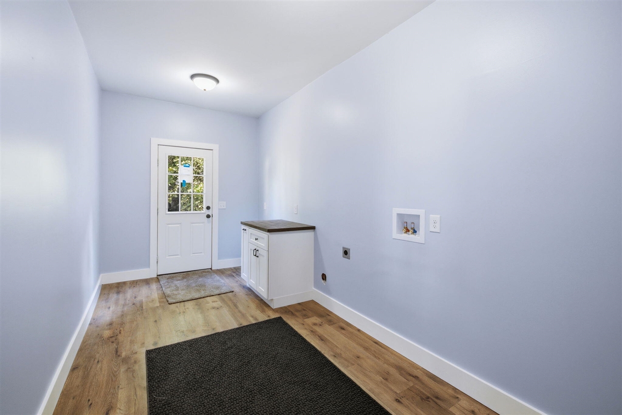 511 Oak Street Property Photo 11