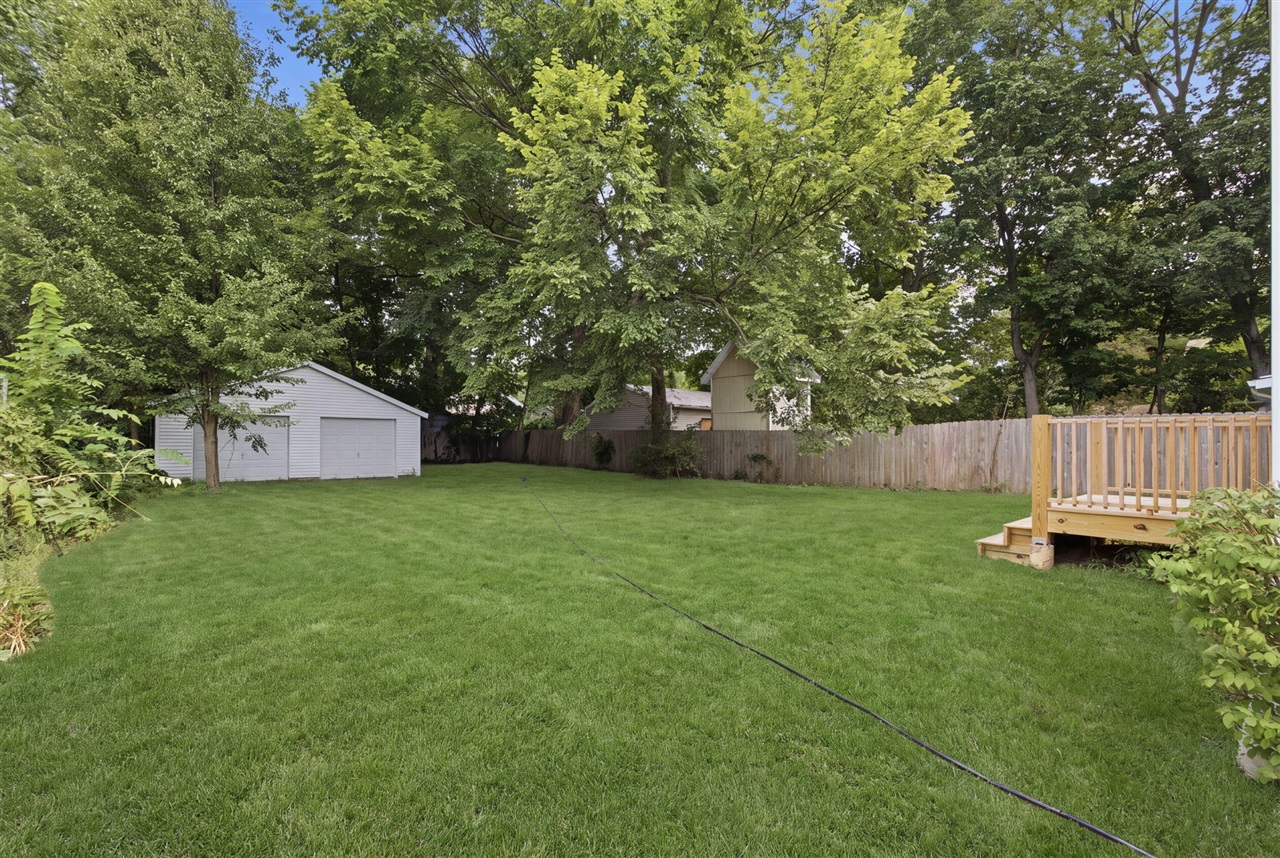 511 Oak Street Property Photo 20