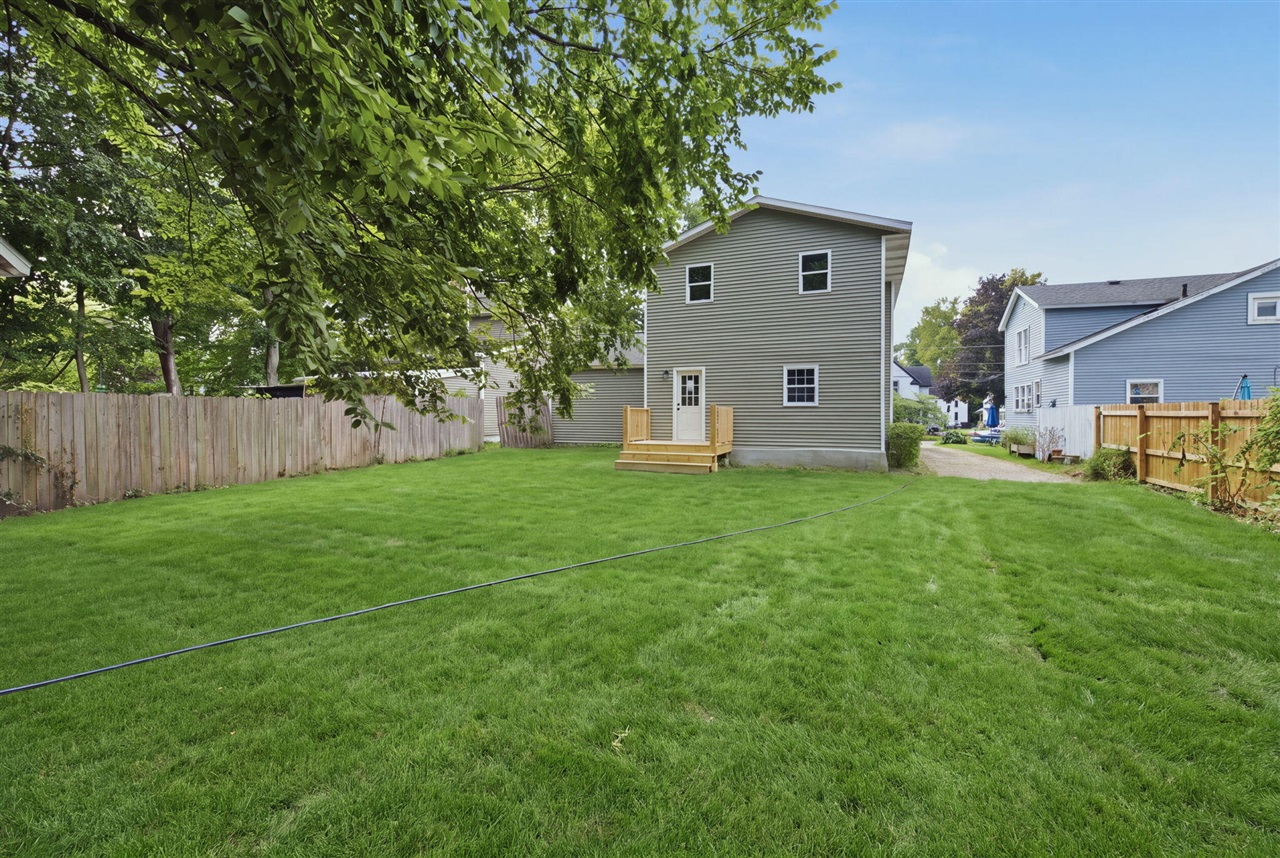 511 Oak Street Property Photo 22