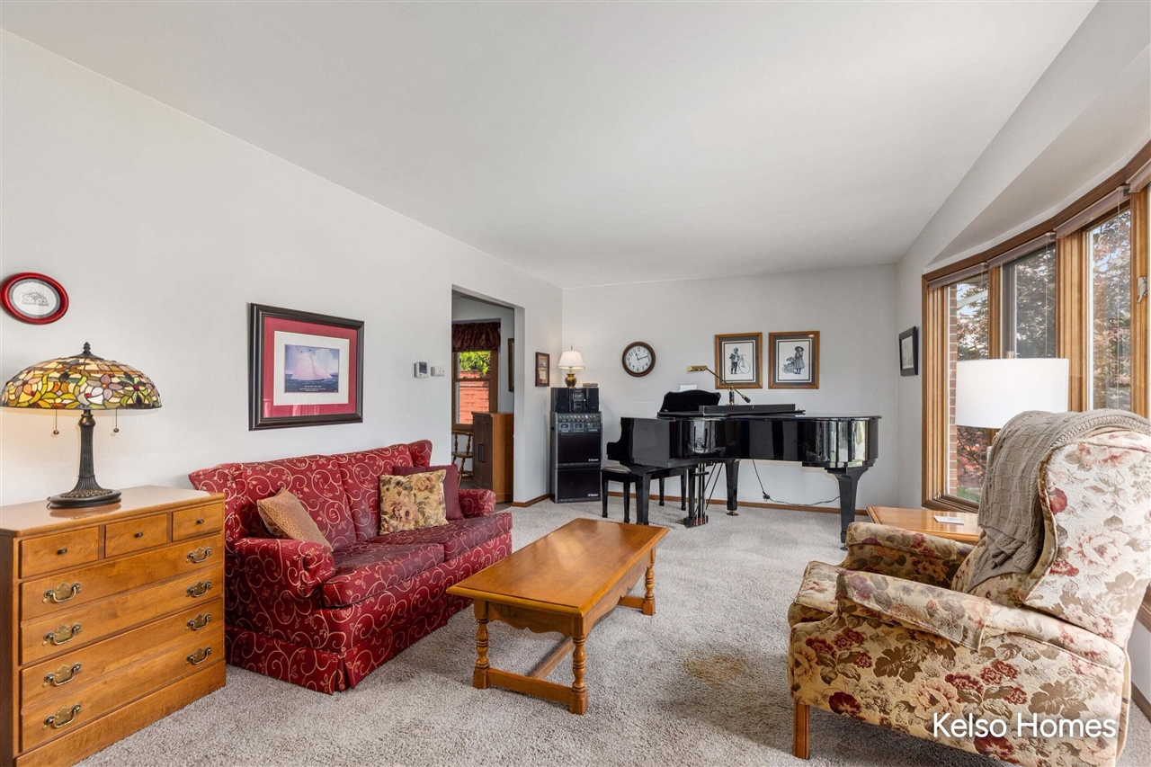 1704 Millbank Street Property Photo 3