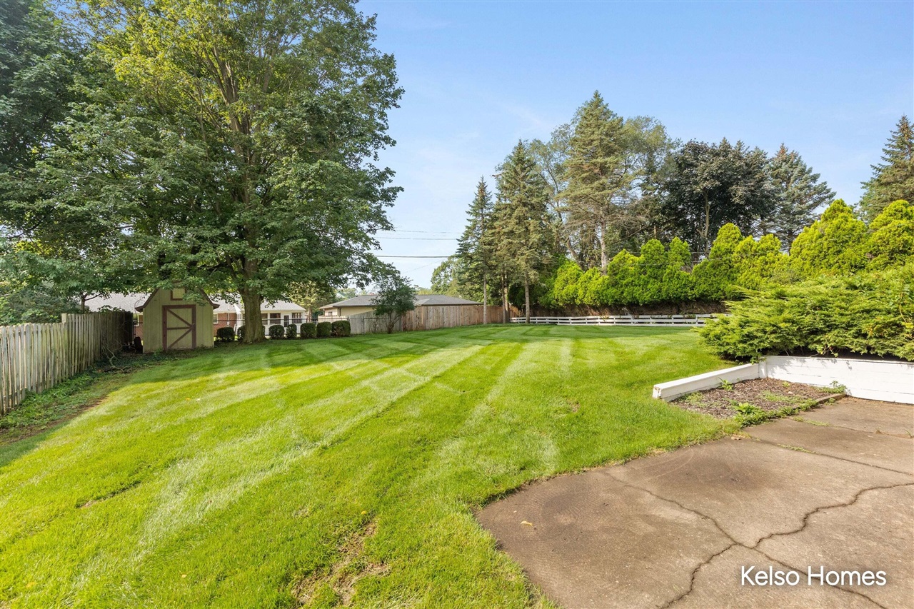 1704 Millbank Street Property Photo 20