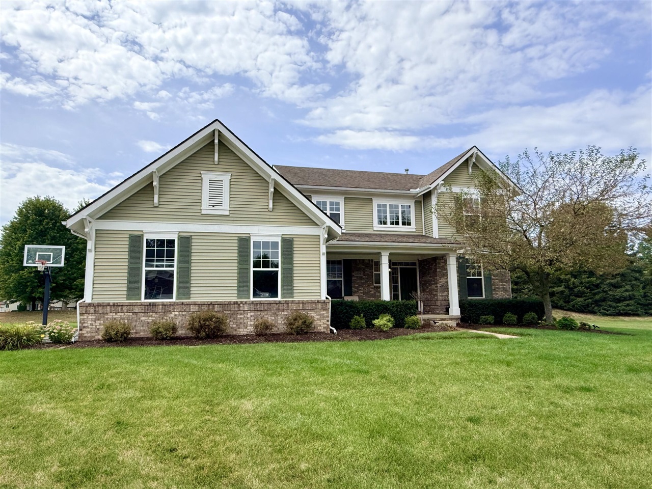 26393 Creekside Drive Property Photo 1