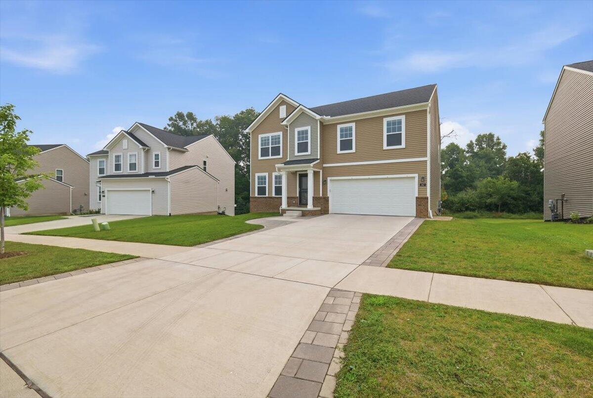 247 Sandhill Court Property Photo 2