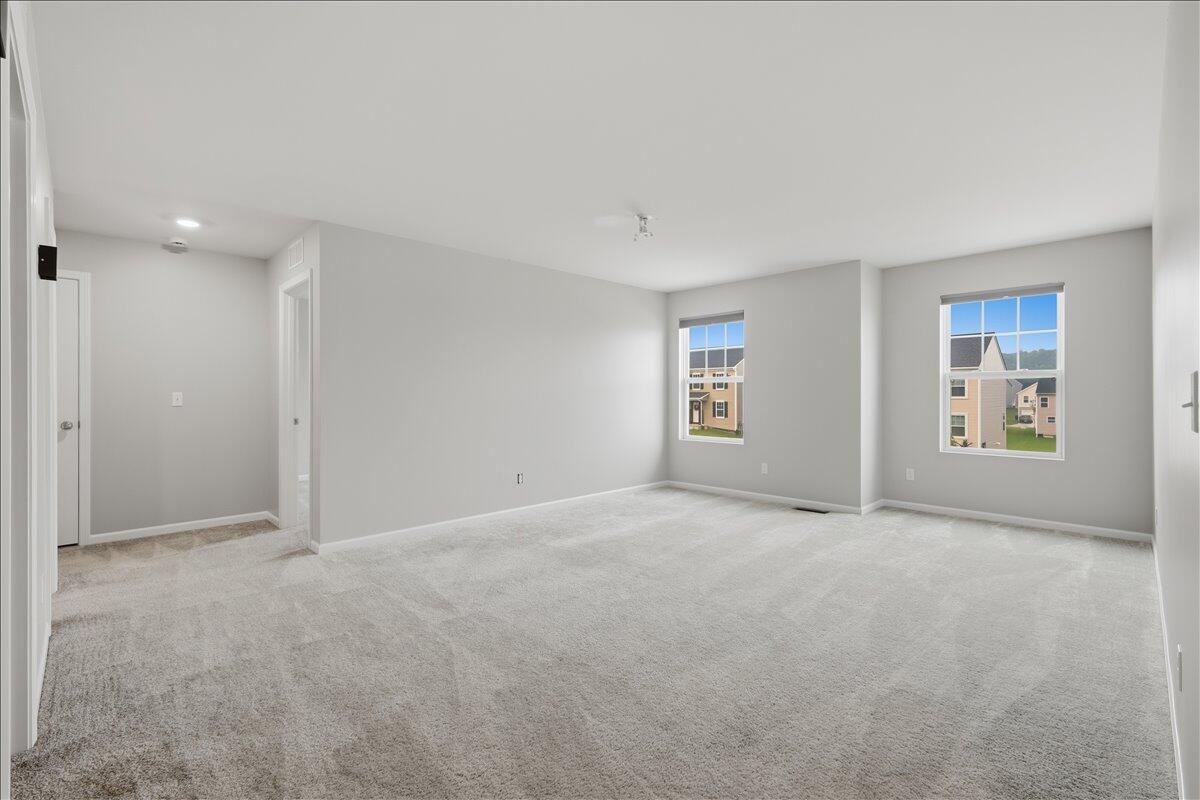247 Sandhill Court Property Photo 25