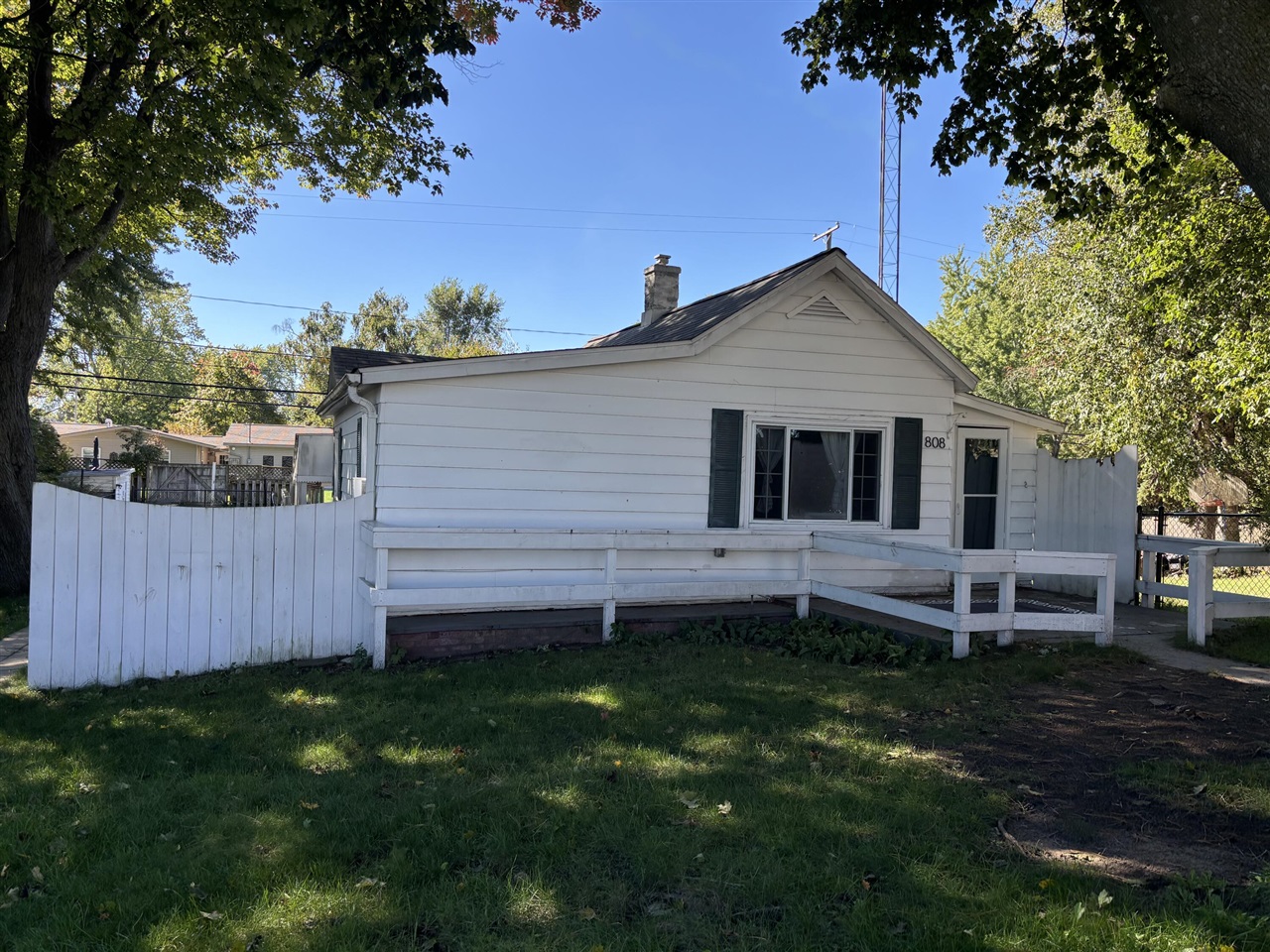 808 Anderson Street Property Photo 1